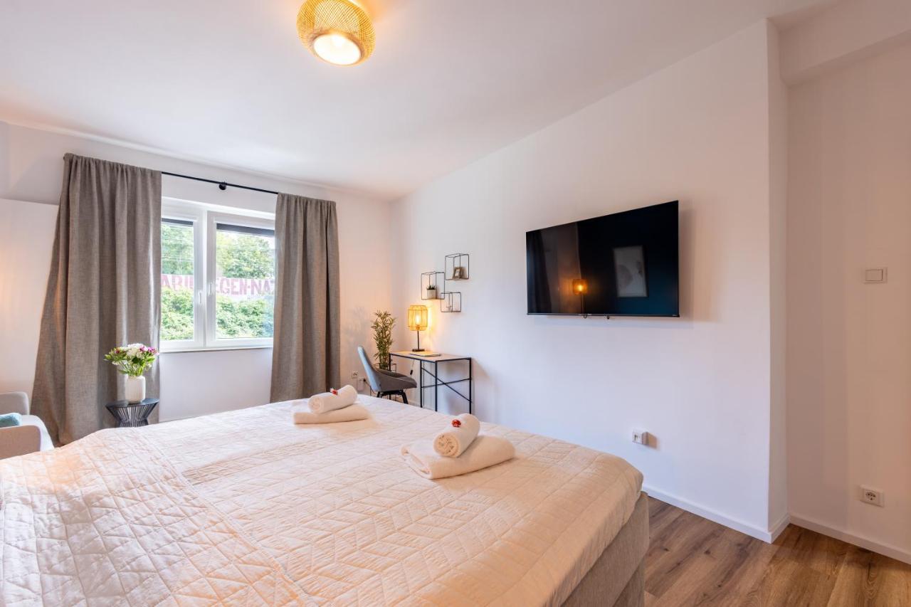 Super Zentral I Frisch Renoviert Appartement *