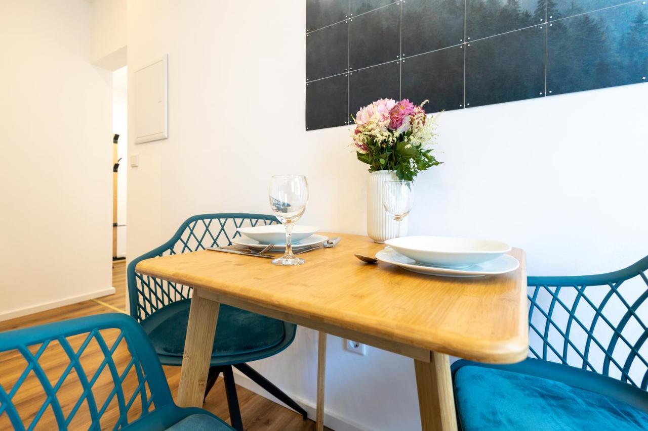 Appartement Super Zentral I Frisch Renoviert Bochum